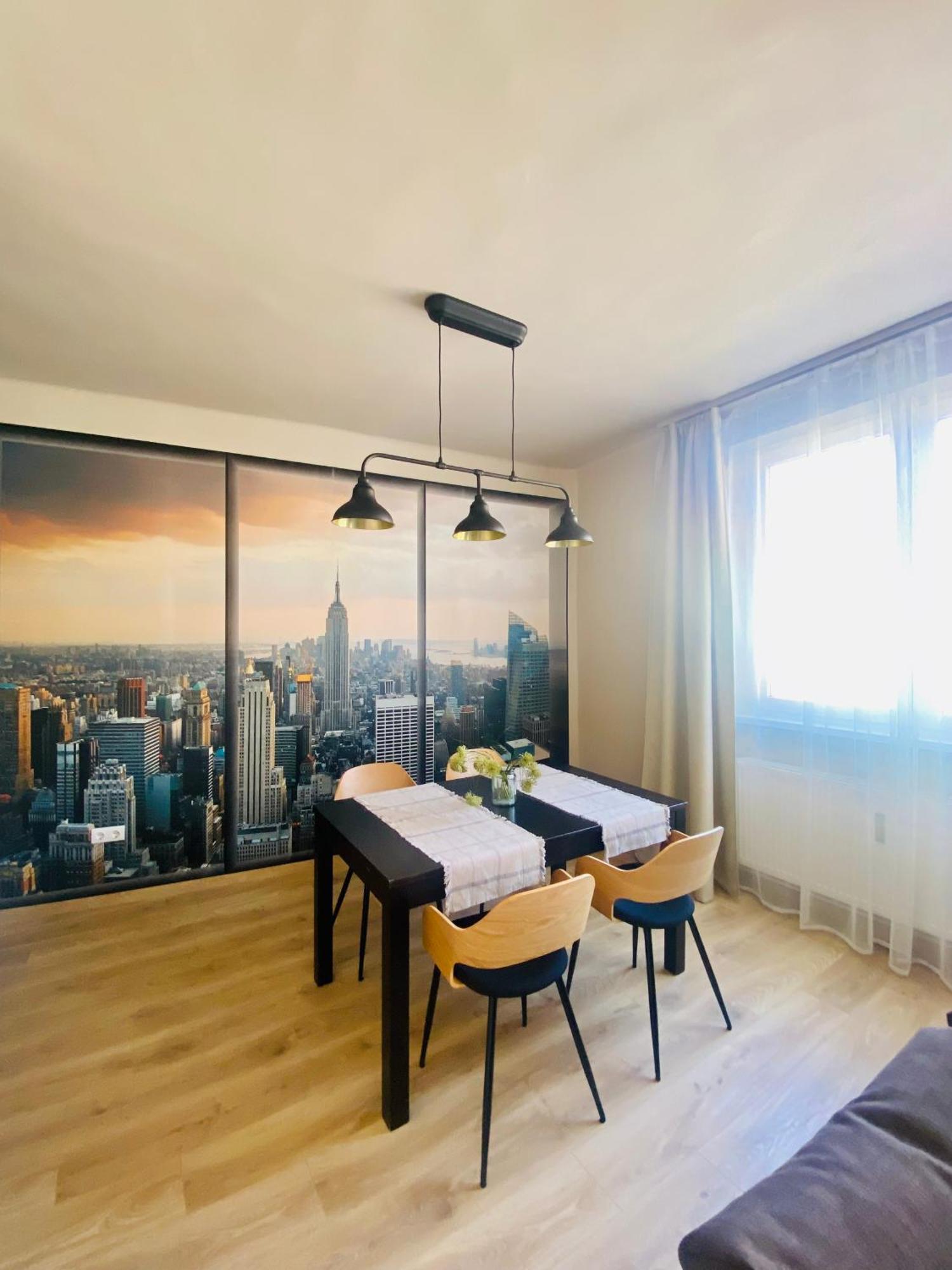 דברצן City Home מראה חיצוני תמונה